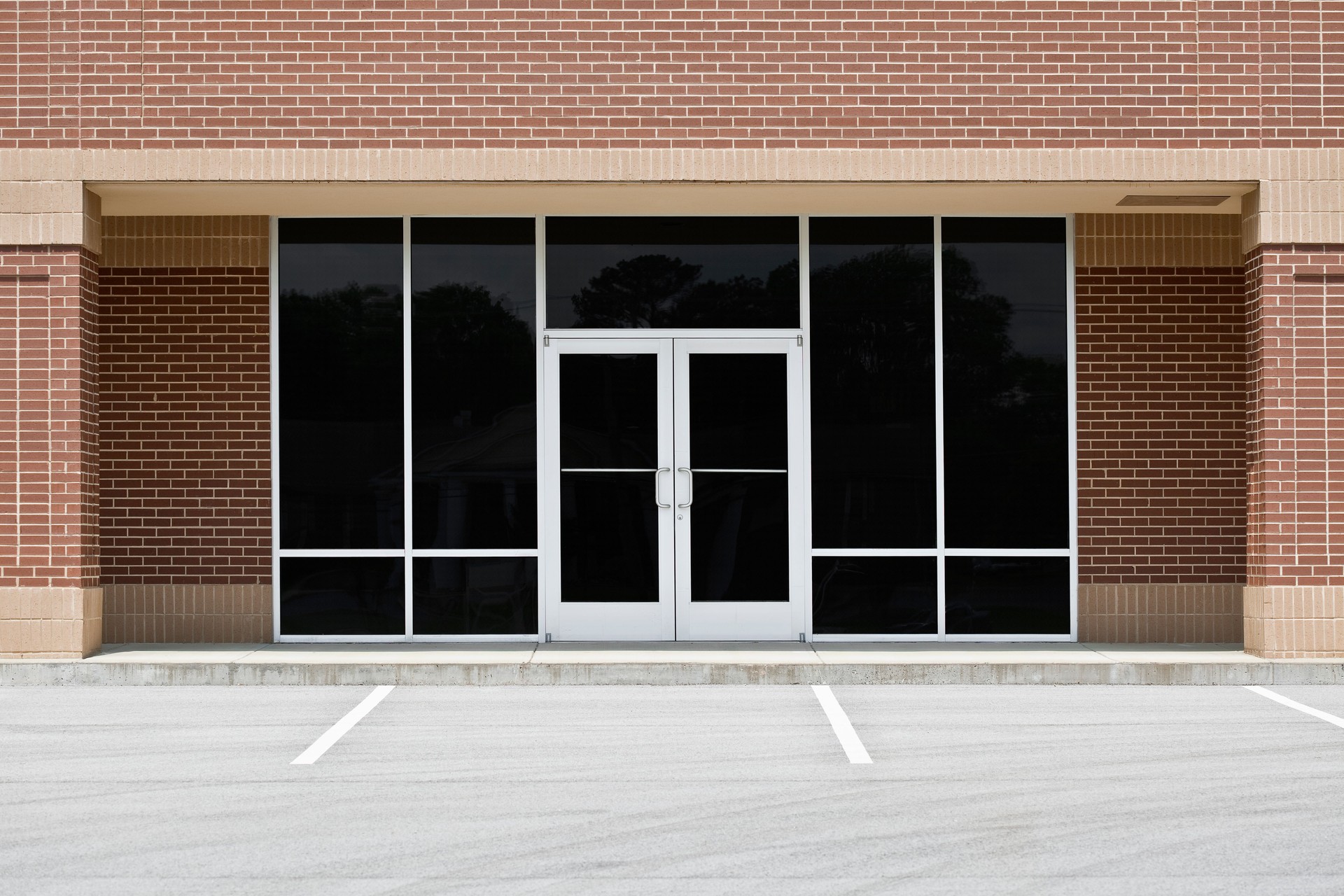 Empty Office or Storefront in Strip Mall